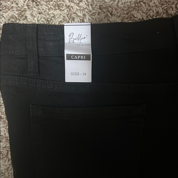 Billie Black Jeans - Picture 4 of 4